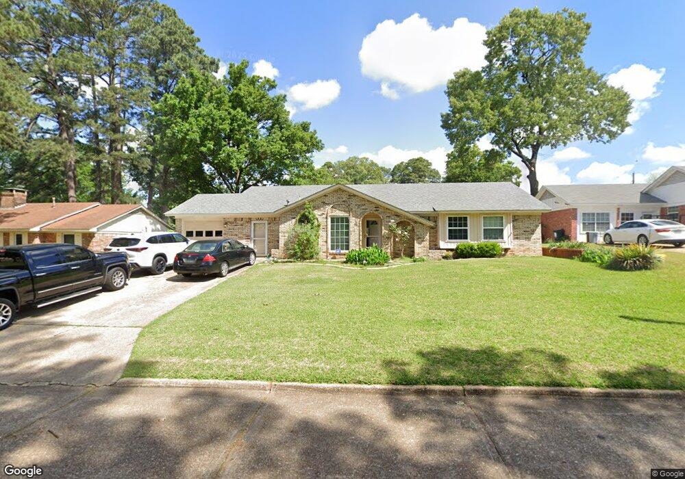 3 Horseshoe Dr, Wake Village, TX 75501 - photo 1