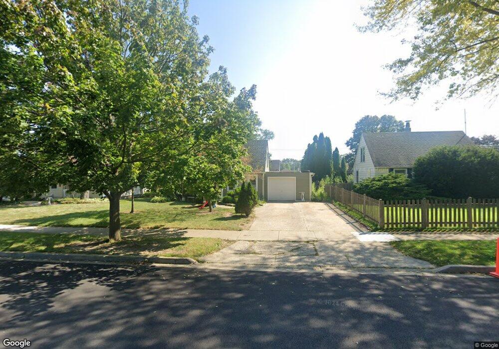 1923 8th Pkwy, Waukegan, IL 60085 - photo 1