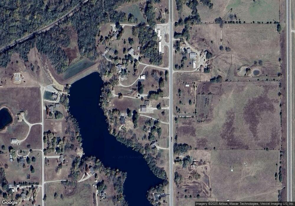 11033 S Topeka Ave, Carbondale, KS 66414 - photo 1