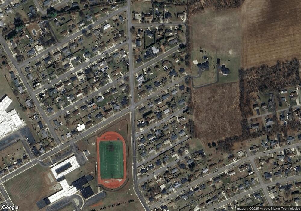 1006 E 10th St, Berwick, PA 18603 - photo 1