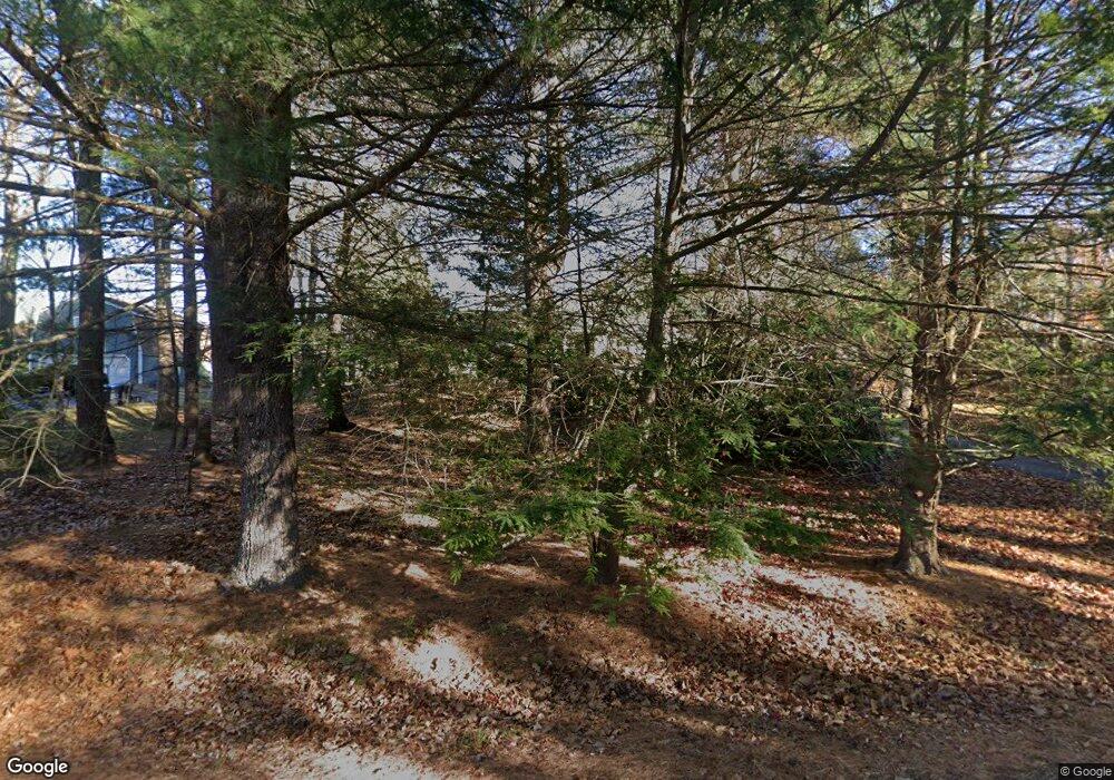 16 Holmgren Rd, Stratham, NH 03885 - photo 1