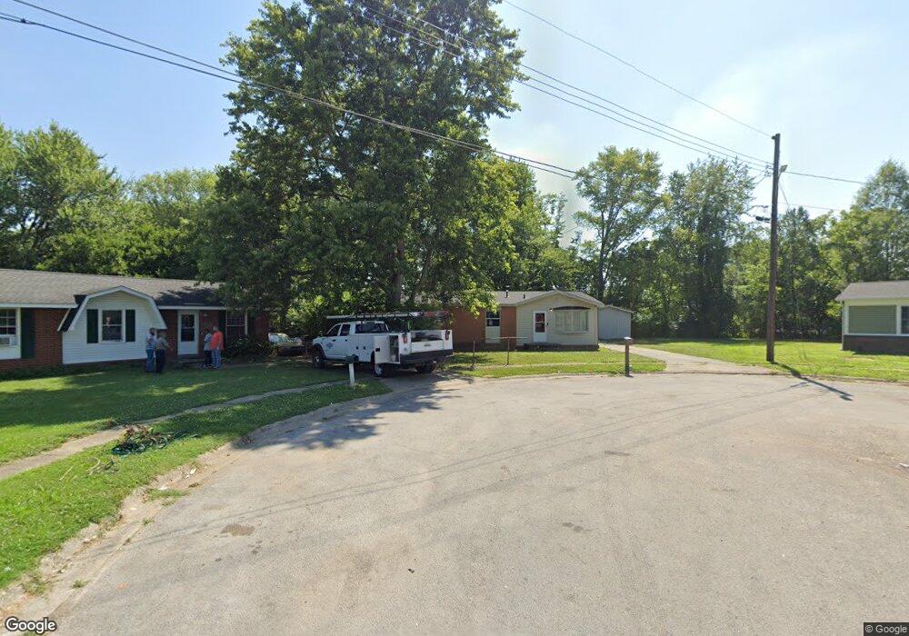 1407 Heather Place, Hopkinsville, KY 42240 - photo 1