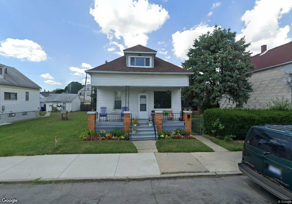 2401 Commor St, HamtraMcK, MI 48212 - photo 1