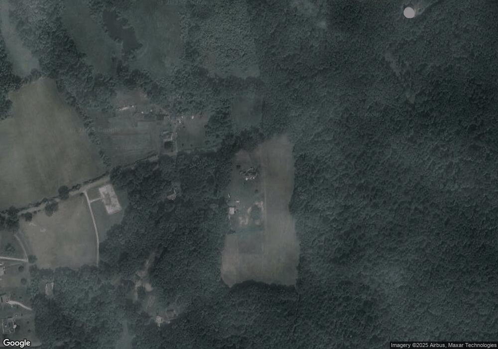 200 Richmond Rd, Putnam, CT 06260 - photo 1