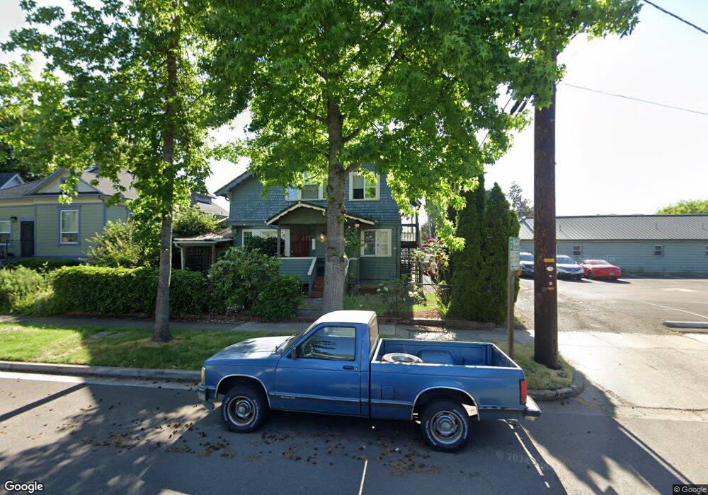541 Lawrence St, Eugene, OR 97401 - photo 1