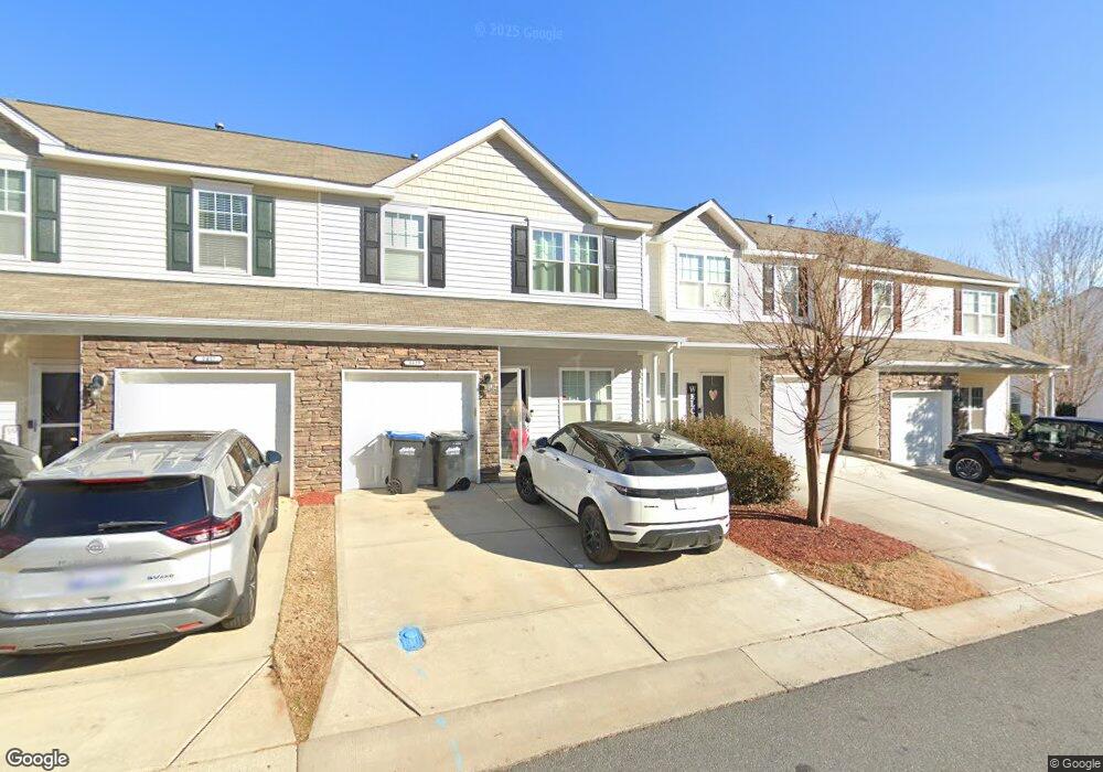 1419 Harpers Inlet Dr, Clover, SC 29710 - photo 1