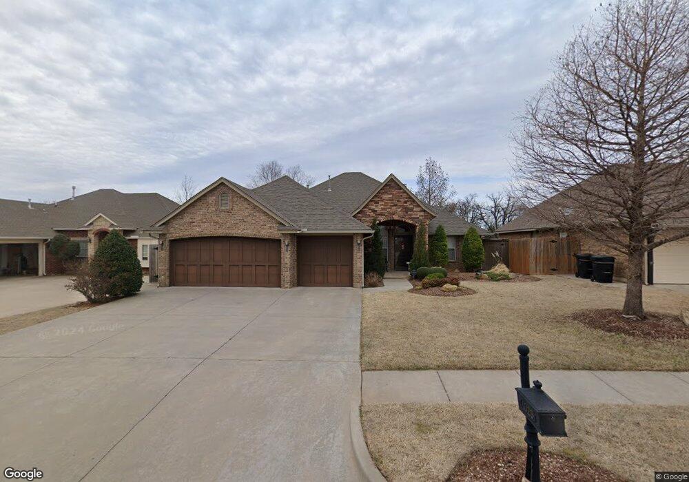 1025 Desiree Place, Moore, OK 73160 - photo 1