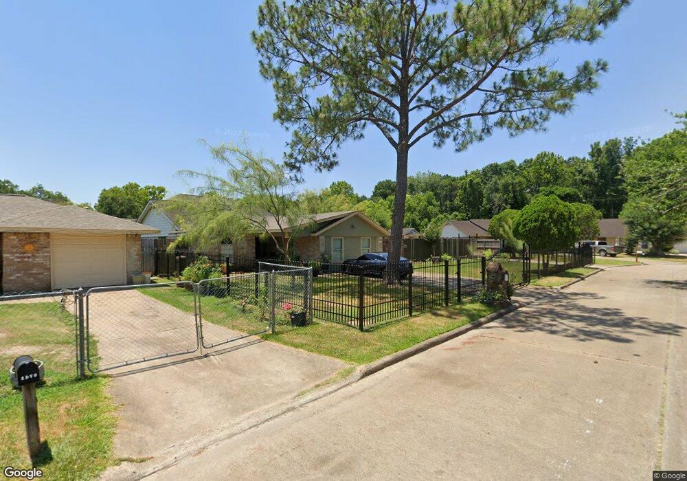 2227 Deerhurst Ln, Houston, TX 77088 - photo 1