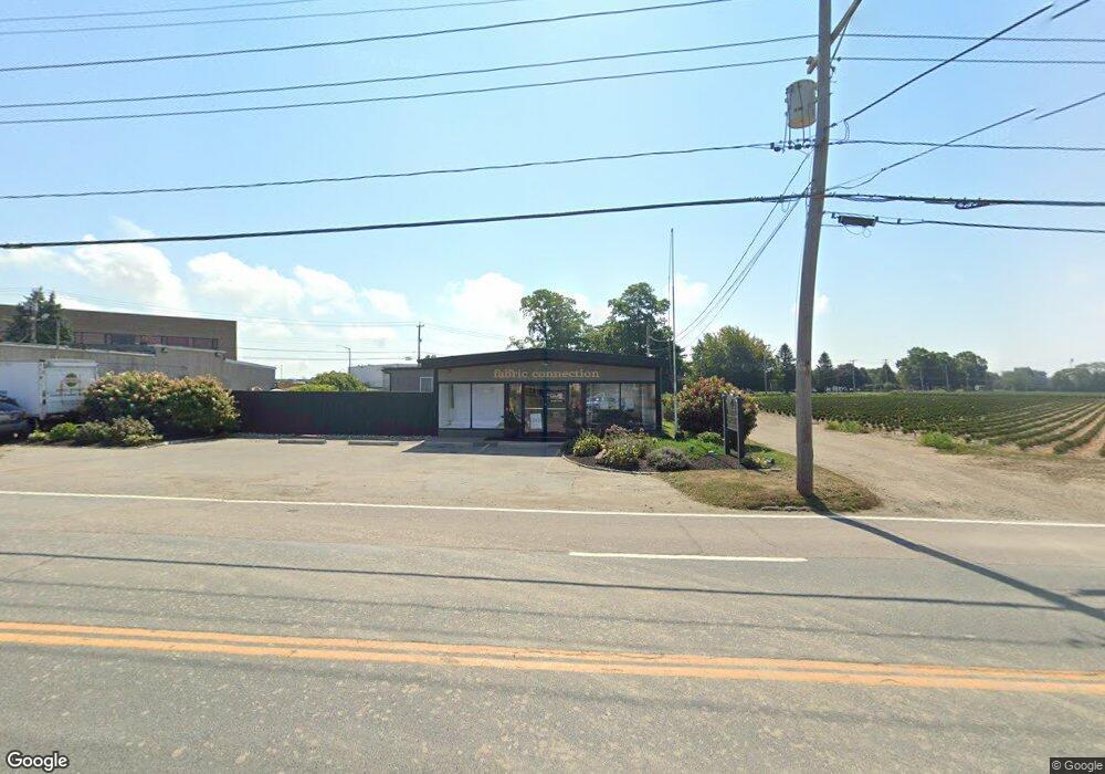 741 E Main Rd, Middletown, RI 02842 - photo 1