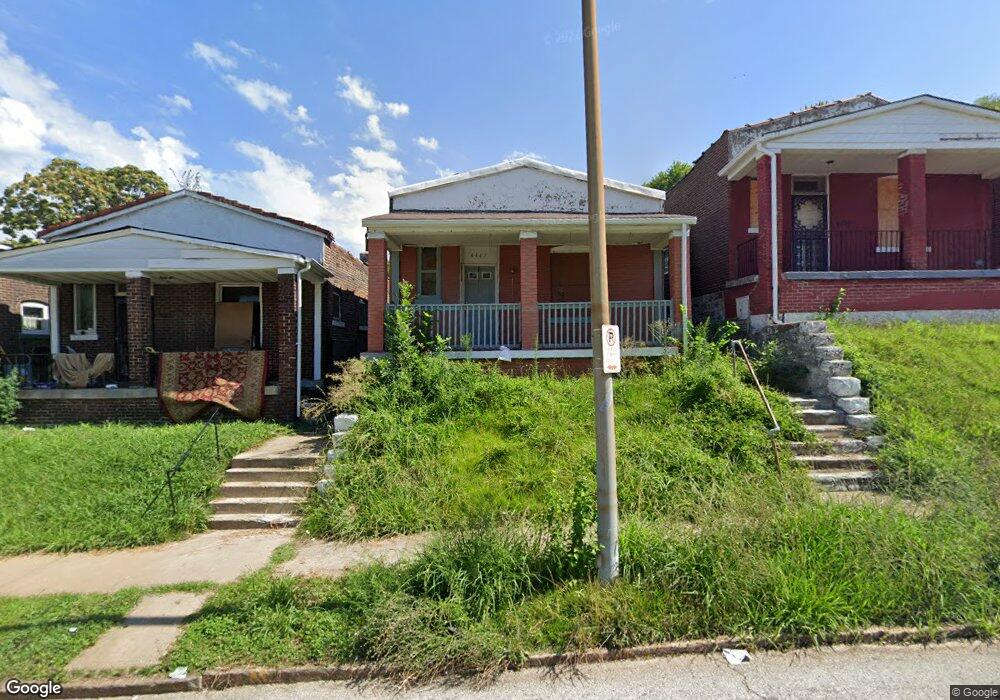 4467 Lee Ave, Saint Louis, MO 63115 - photo 1