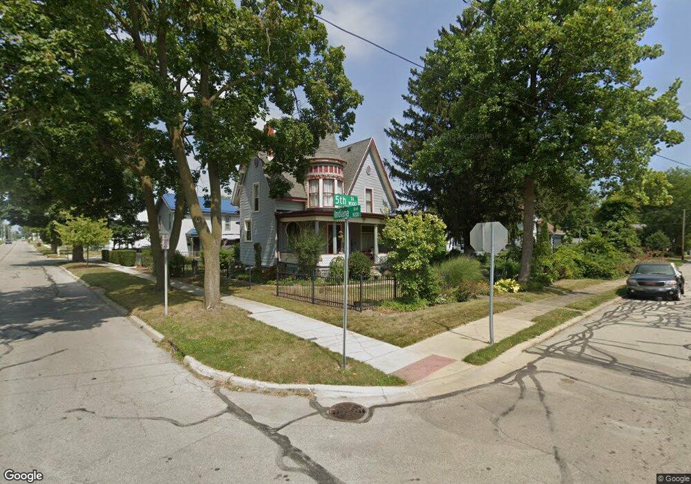 364 W 5th St, Auburn, IN 46706 - photo 1