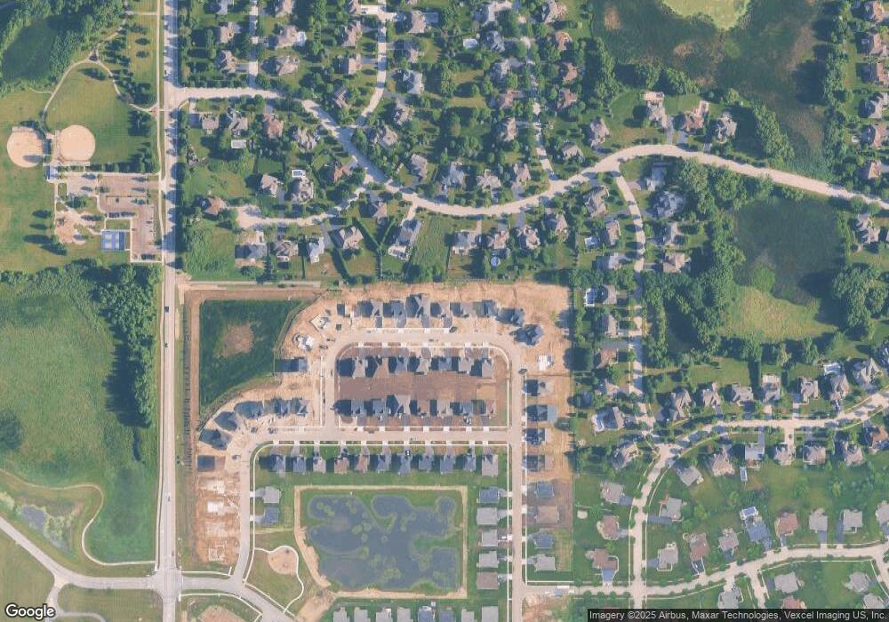 314 West Point Cir, Algonquin, IL 60102 - photo 1