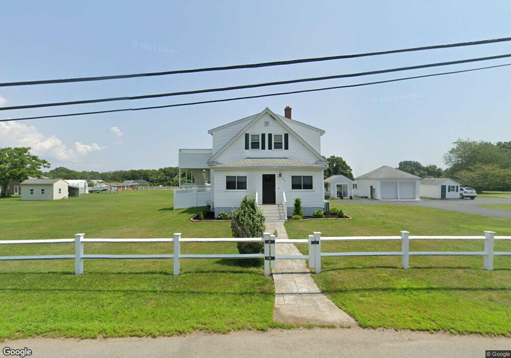 156 Tucker Ln, North Dartmouth, MA 02747 - photo 1