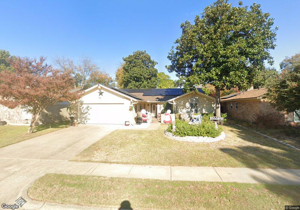 1629 Lexington Place, Bedford, TX 76022 - photo 1