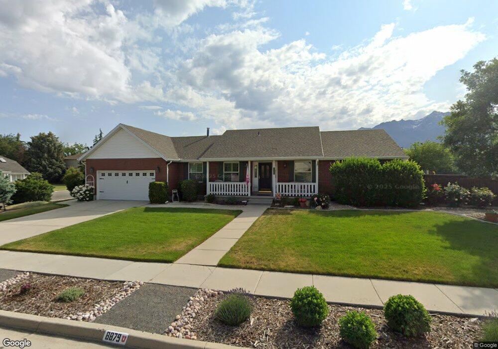 8879 Summer Crest Dr, Sandy, UT 84093 - photo 1