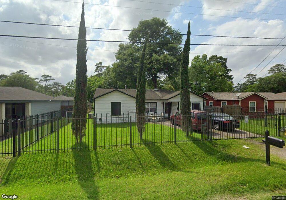 10529 Bucknell Rd, Houston, TX 77016 - photo 1