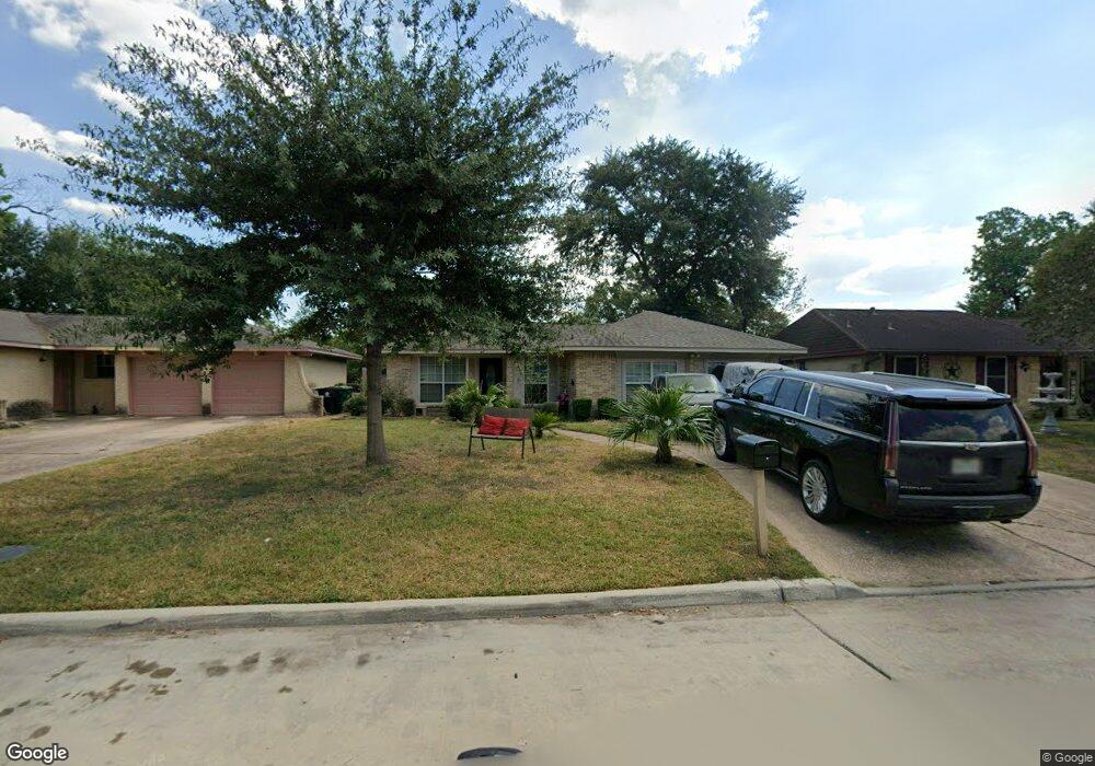 6423 Acorn Forest Dr, Houston, TX 77088 - photo 1