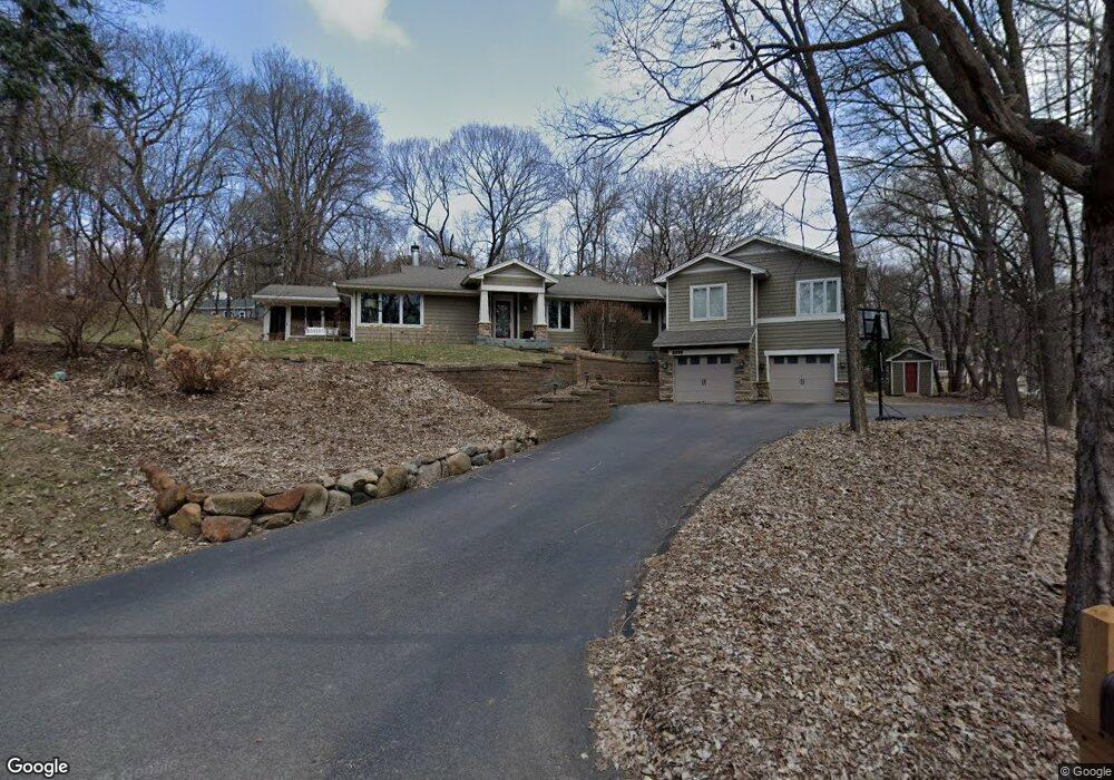 3979 3979 Hillcrest Rd, Deephaven, MN 55391 - photo 1