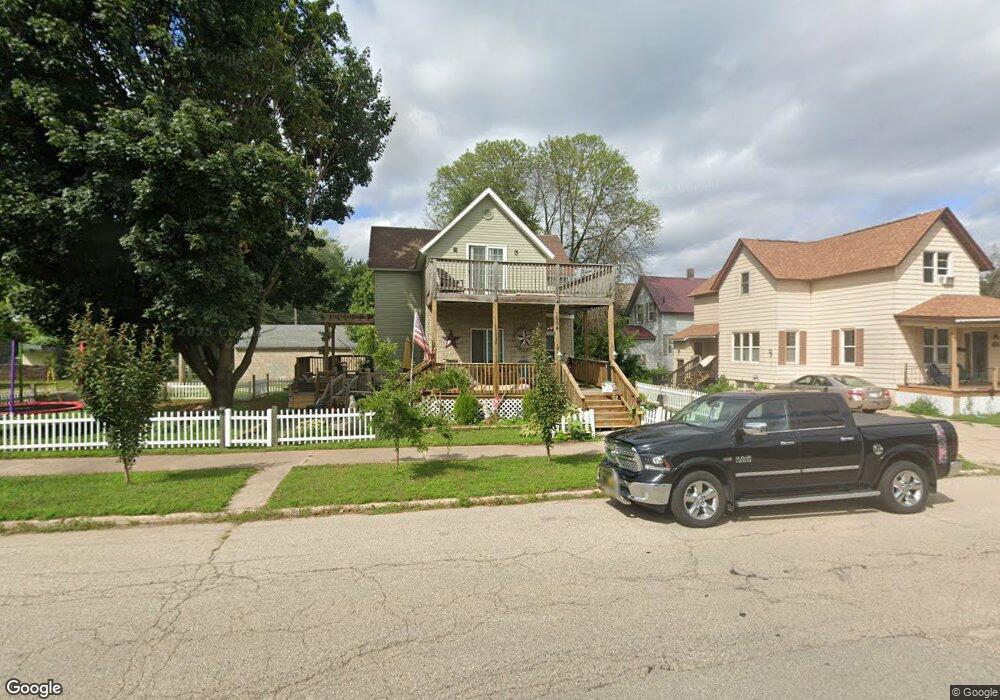 1004 18th Ave, Menominee, MI 49858 - photo 1