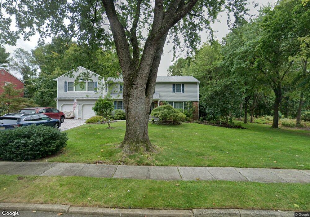 51 Hawthorne Rd, Red Bank, NJ 07701 - photo 1