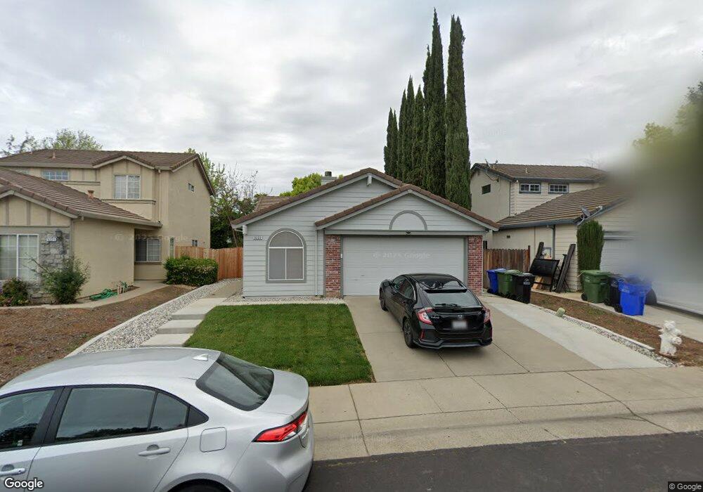 5225 Moon Run Way, Elk Grove, CA 95758 - photo 1