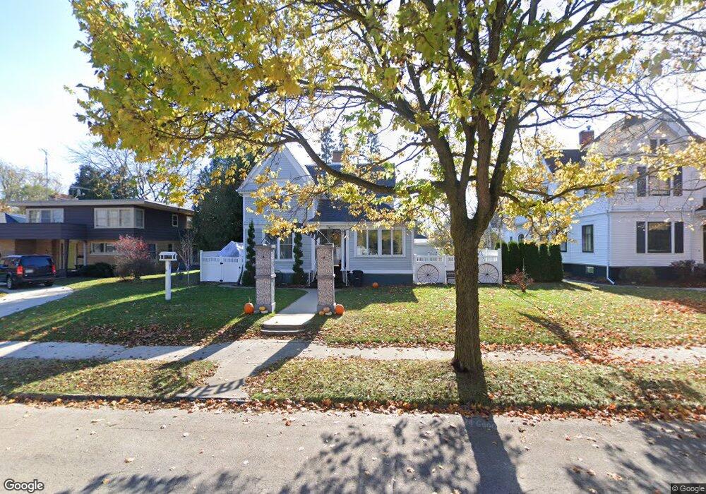 1413 25th St, Two Rivers, WI 54241 - photo 1