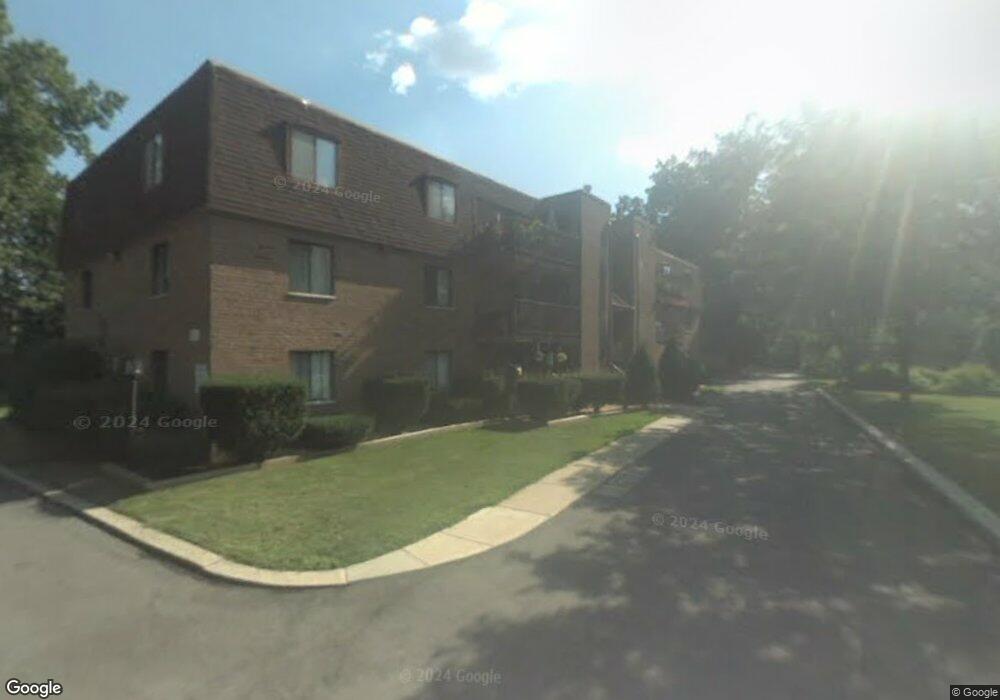 90 S Lansdowne Ave unit 303, Lansdowne, PA 19050 - photo 1