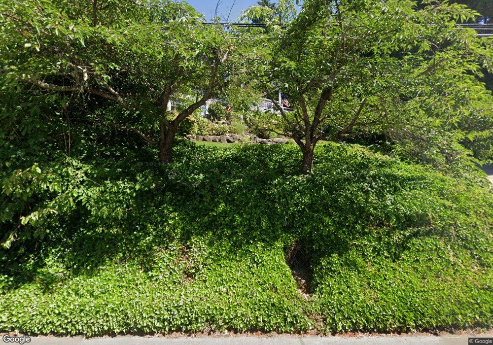 2943 Lakeview Blvd, Lake Oswego, OR 97035 - photo 1