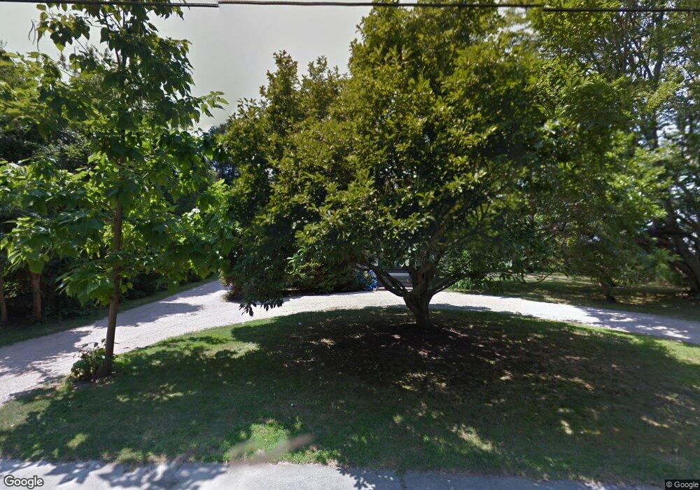 365 Forest Ave, Middletown, RI 02842 - photo 1