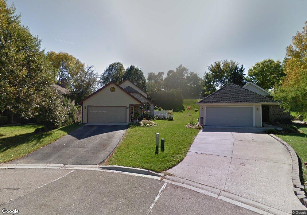 6165 Concord Hill Ln, Minnetonka, MN 55345 - photo 1