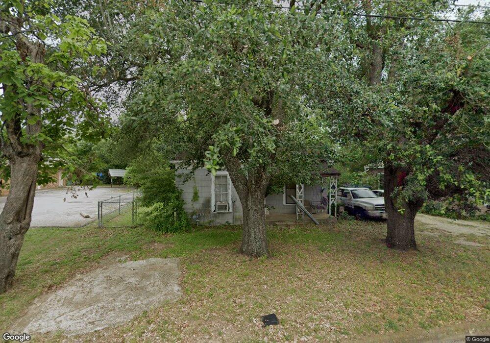814 W Florence St, Denison, TX 75020 - photo 1