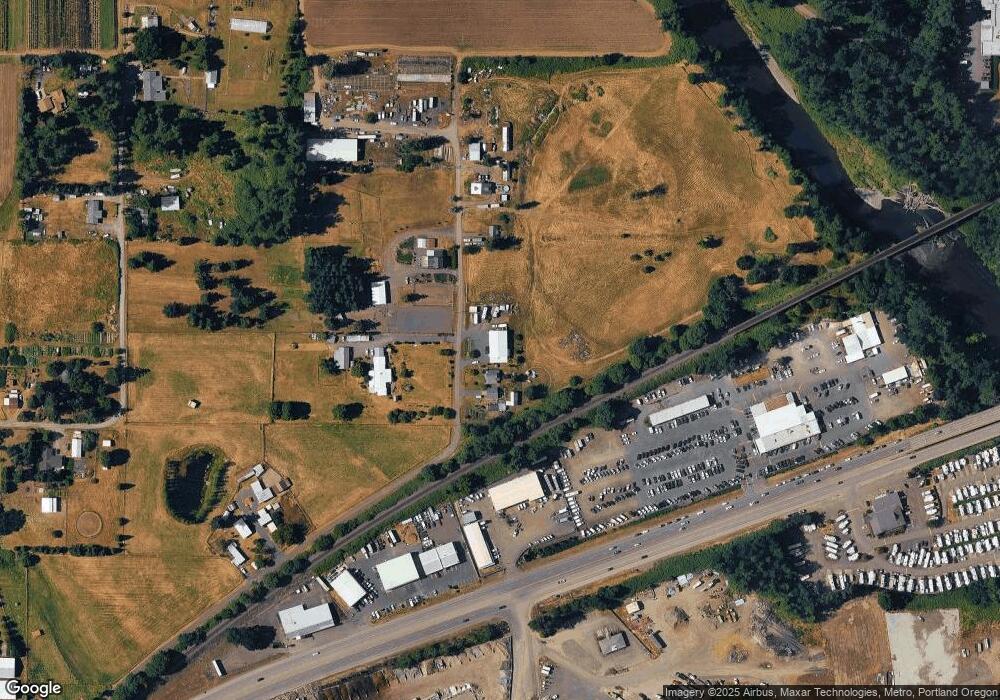 24260 S Railroad Dr, Canby, OR 97013 - photo 1