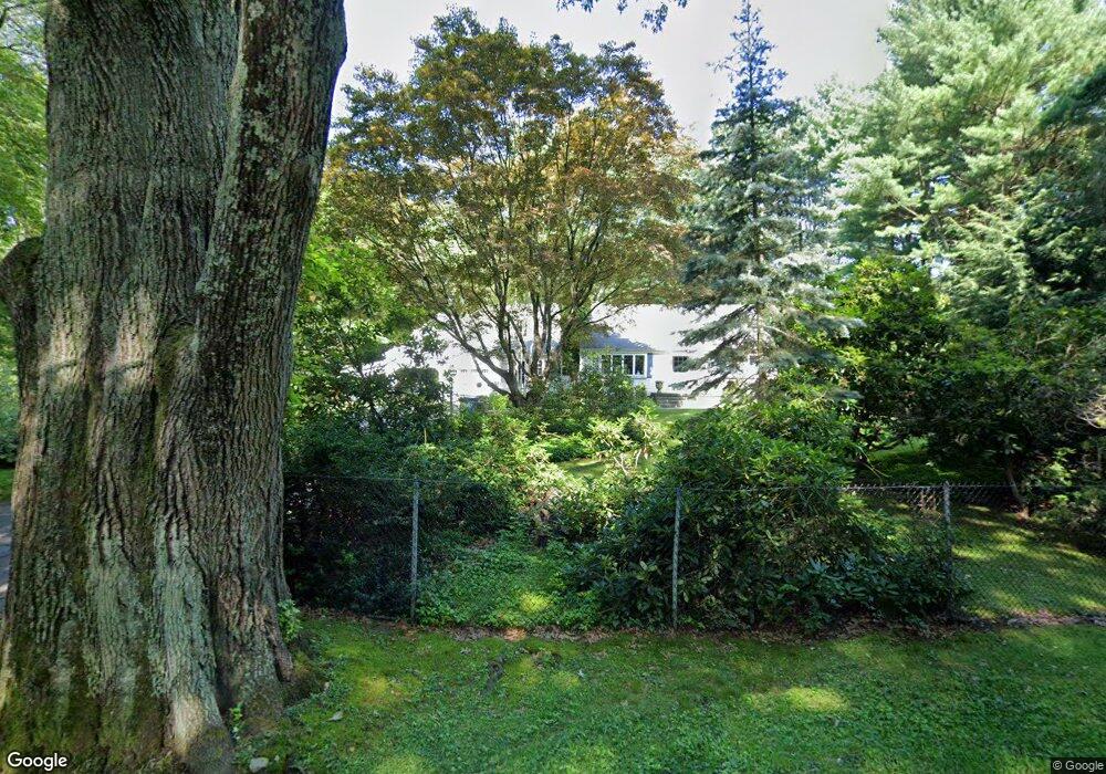 110 Wightman Ave, Norwich, CT 06360 - photo 1