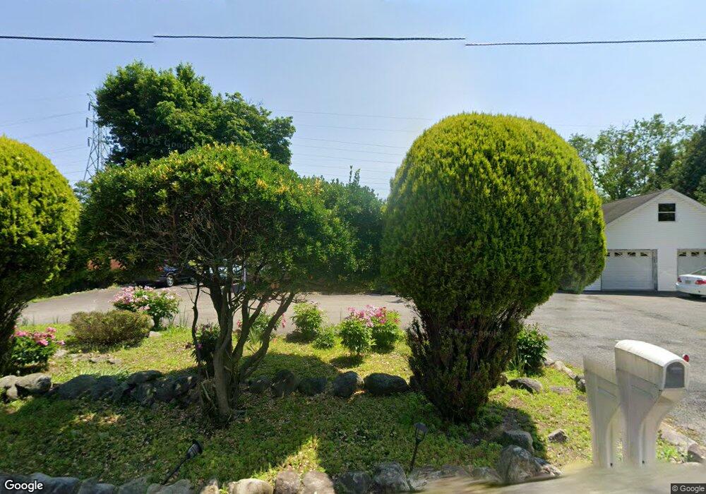 14 Cinder Rd, Garnerville, NY 10923 - photo 1