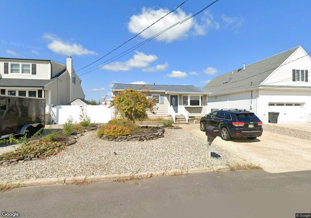 2524 Hiering Rd, Toms River, NJ 08753 - photo 1