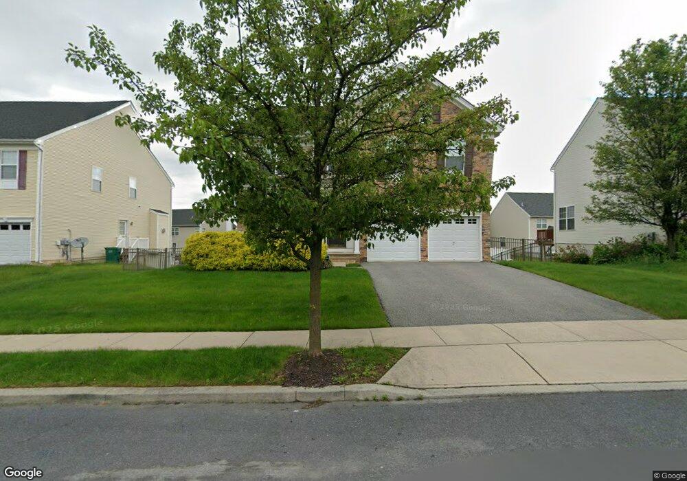 3467 Lurman Dr, Macungie, PA 18062 - photo 1