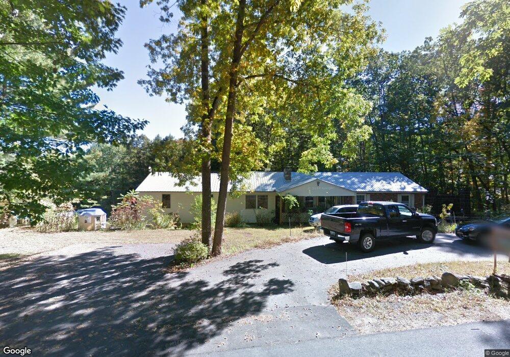 37 Maple Ave, Newton, NH 03858 - photo 1