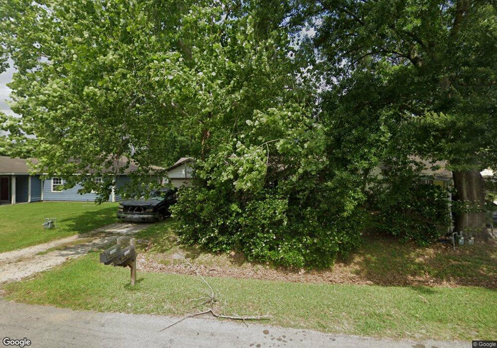 10538 Bucknell Rd, Houston, TX 77016 - photo 1