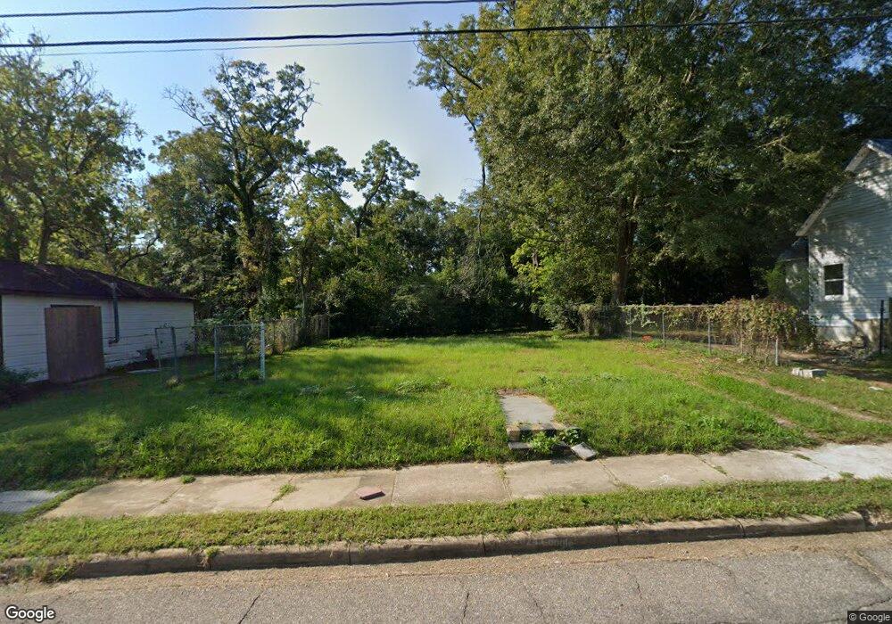 608 E Newton St, Dothan, AL 36303 - photo 1