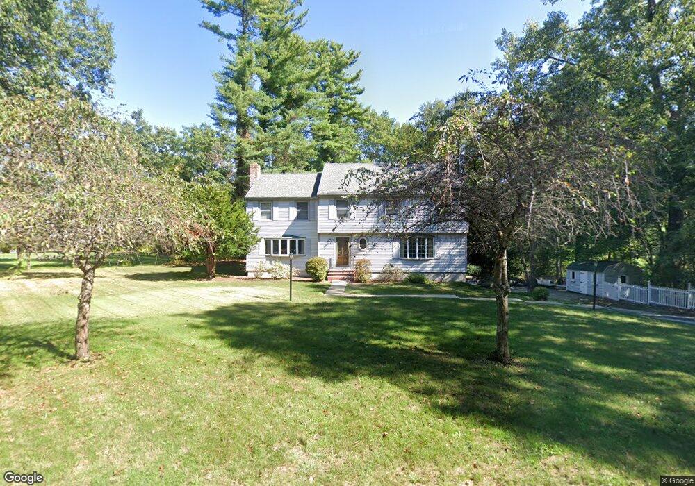 10 Dodier Ct, Merrimack, NH 03054 - photo 1