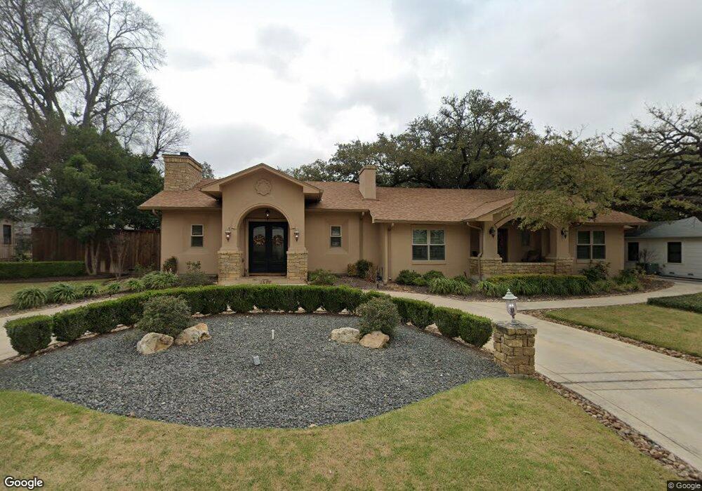 151 E Oakview Place, San Antonio, TX 78209 - photo 1