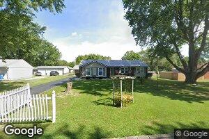 510 Kenilworth Ln, Galveston, IN 46932