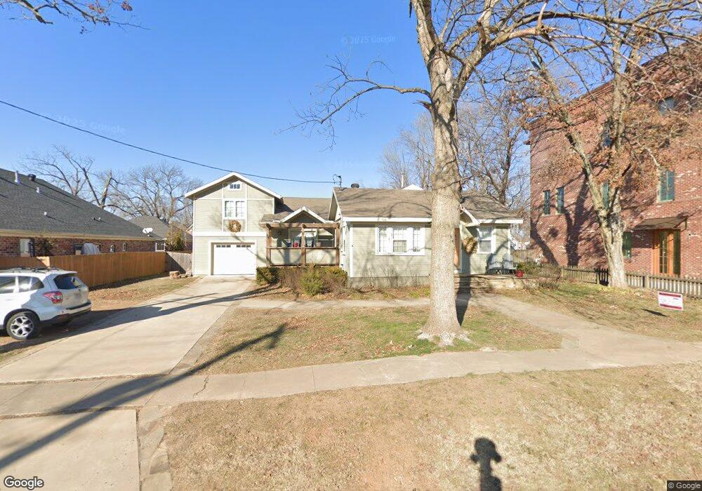 306 NW 5th St, Bentonville, AR 72712 - photo 1