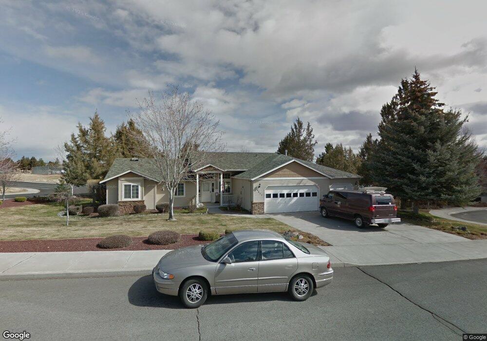 3617 SW Volcano Ct, Redmond, OR 97756 - photo 1