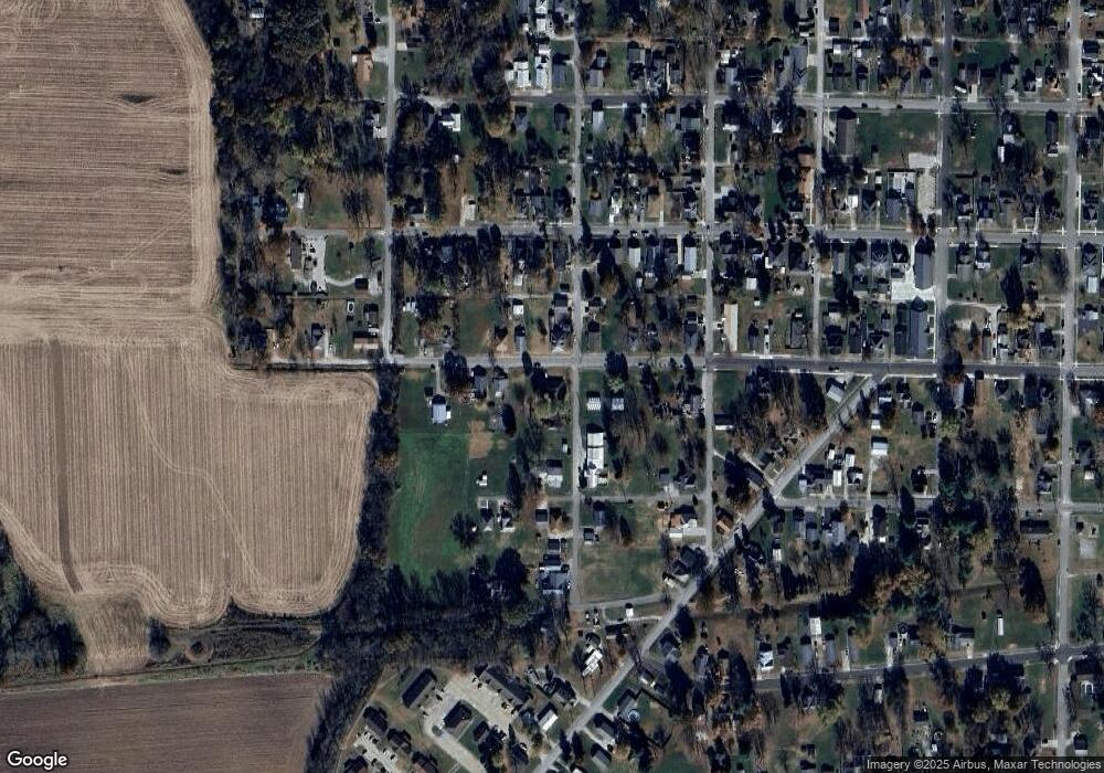 903 W 3rd St, Bicknell, IN 47512 - photo 1