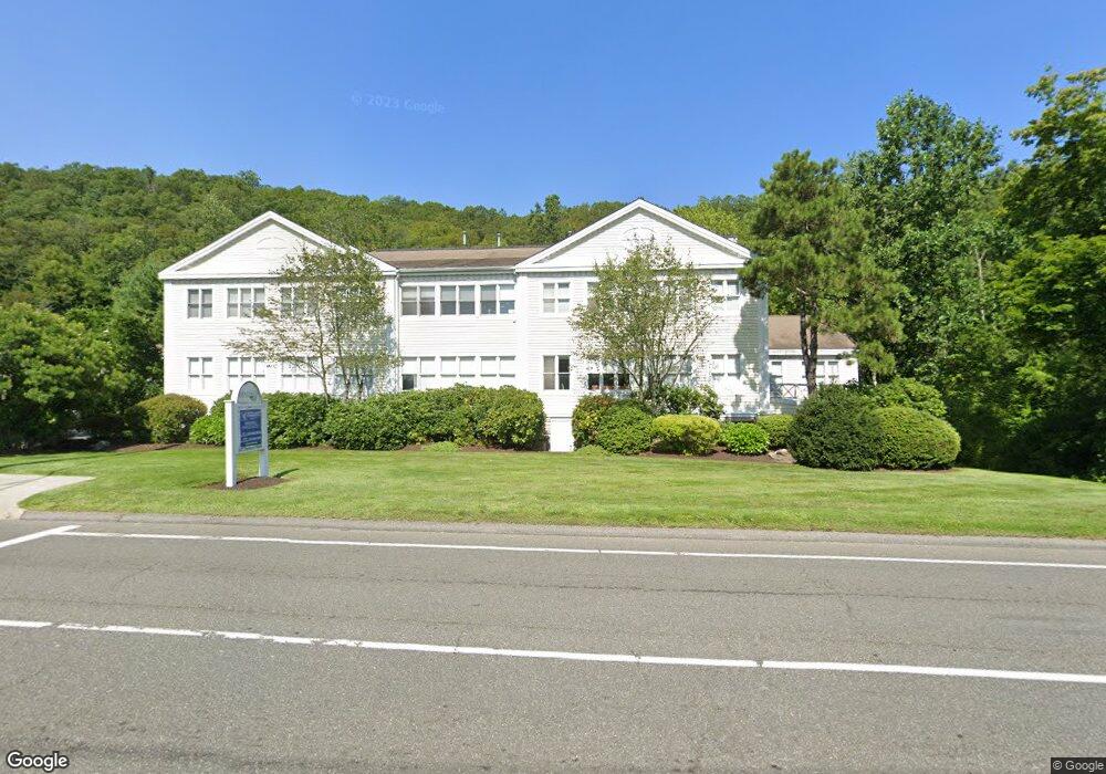 641 Danbury Rd unit 116, Ridgefield, CT 06877 - photo 1