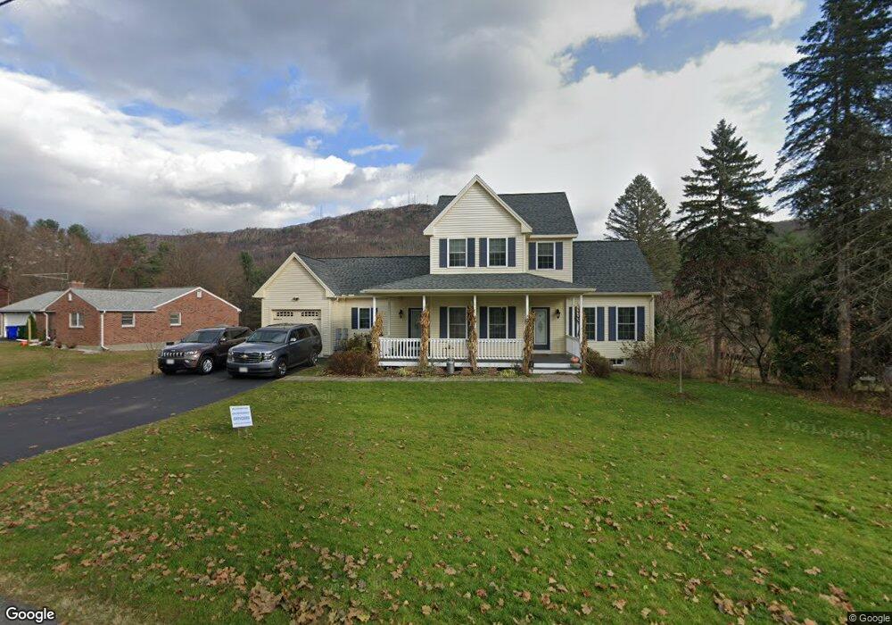 157 Hendrick St, Easthampton, MA 01027 - photo 1