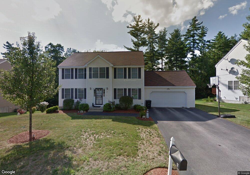 17 Forsythia Dr, Nashua, NH 03062 - photo 1