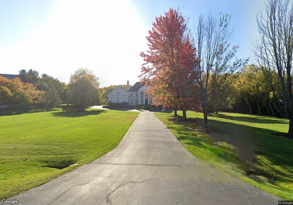 36W431 Hunters Gate Rd, Saint Charles, IL 60175 - photo 1