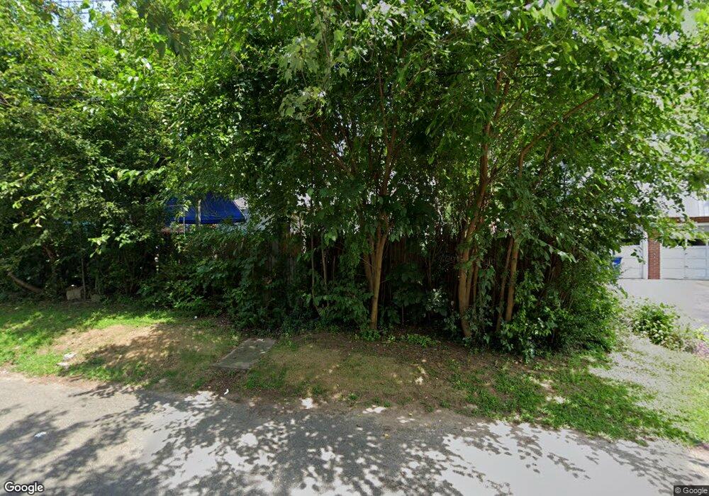 100 Acorn St, Bridgeport, CT 06606 - photo 1